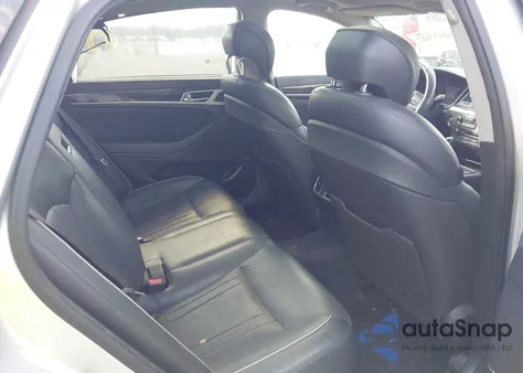 2015 Hyundai Genesis 3.8 from USA, damaged, VIN KMHGN4JE2FU036951